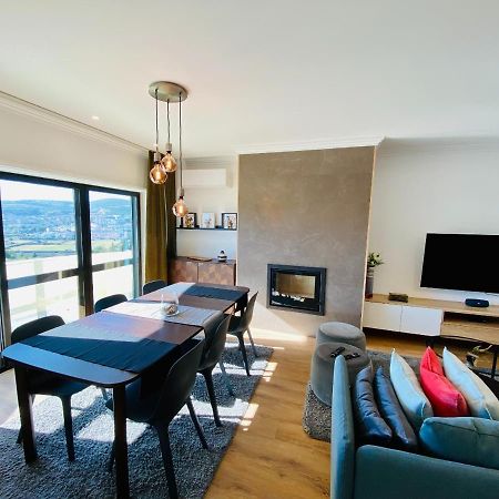 Lovely Apartment For Family And Group Of Friends Povoa de Santa Iria Eksteriør bilde